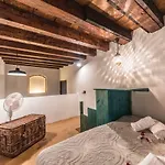Charme Apartment Venice